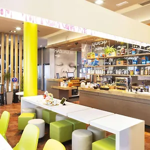 Guest house Ibis Budget Aeropuerto, Seville
